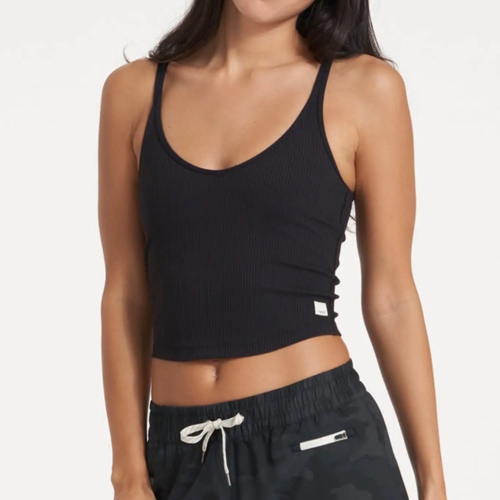 Vuori - rib crop tank (NWT) black